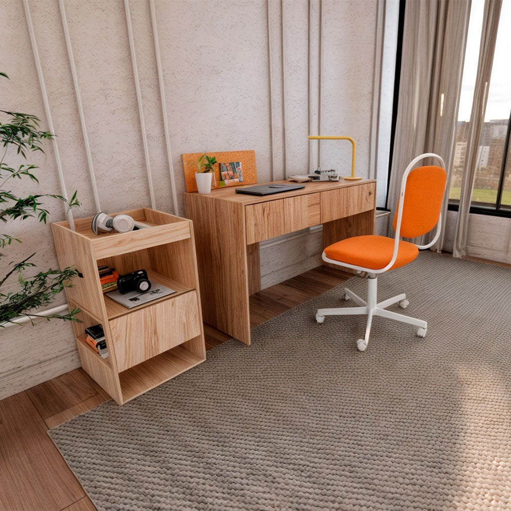 BUSSINESS DESK