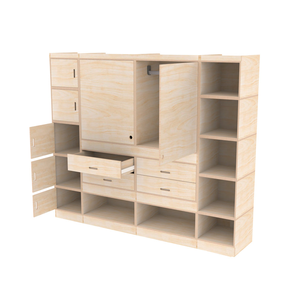 PILAR CLOSET
